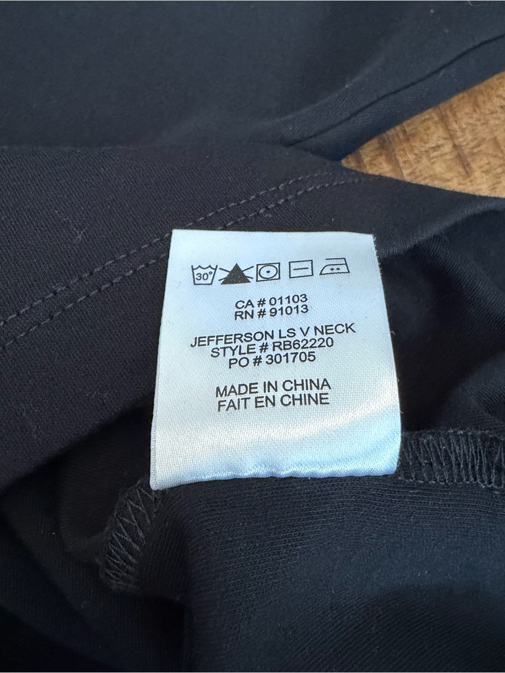 Robert Barakett Jefferson Long Sleeve V-Neck Shirt - Picture 6 of 6